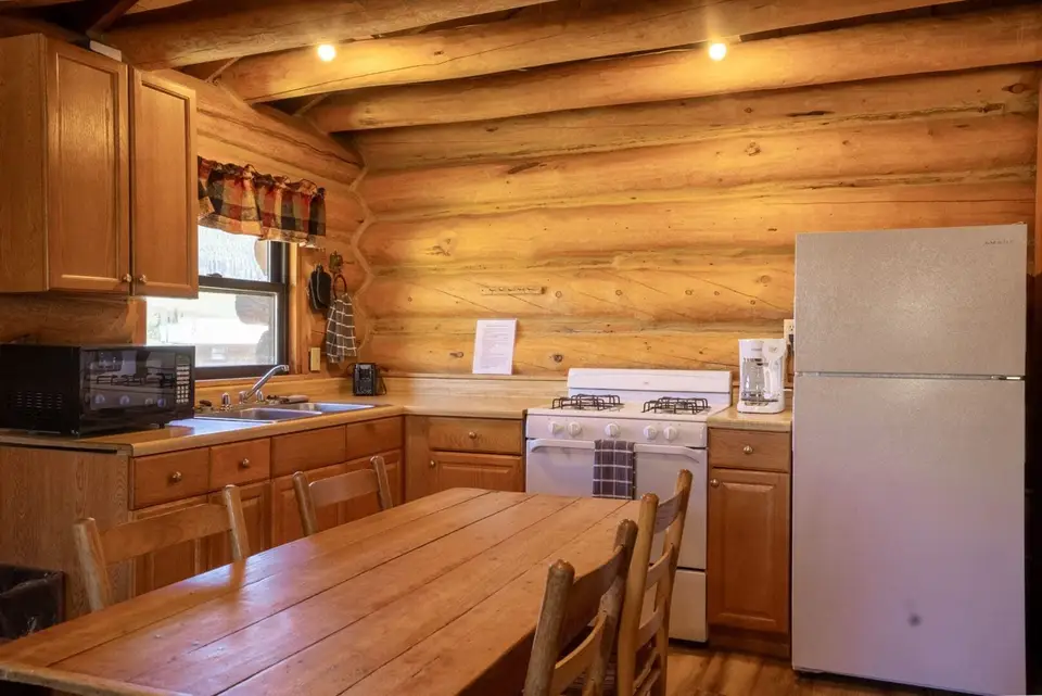 Cabin 16 — photo 9 of 9