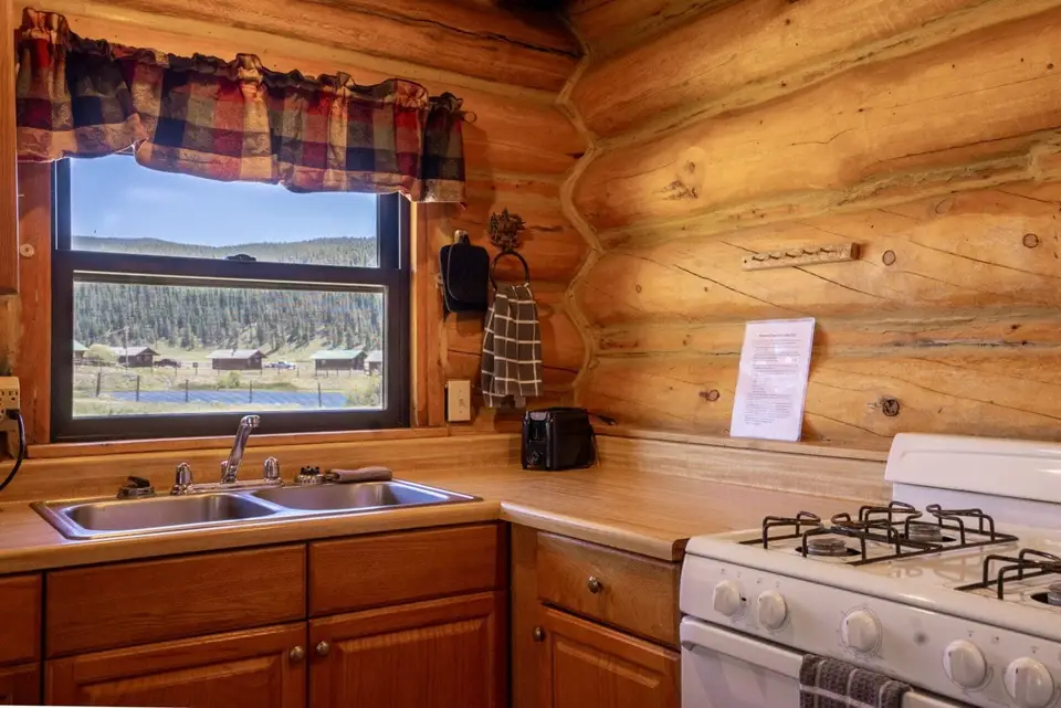 Cabin 16 — photo 7 of 9