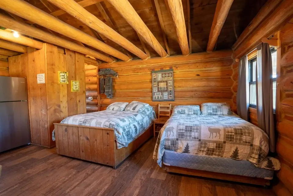 Cabin 17 — photo 9 of 9