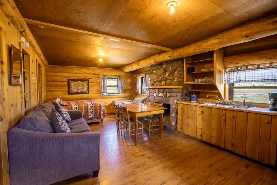 Inside Cabin 19