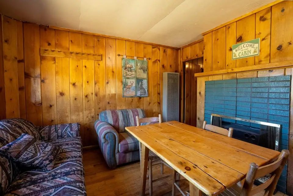 Cabin 21 — photo 13 of 14