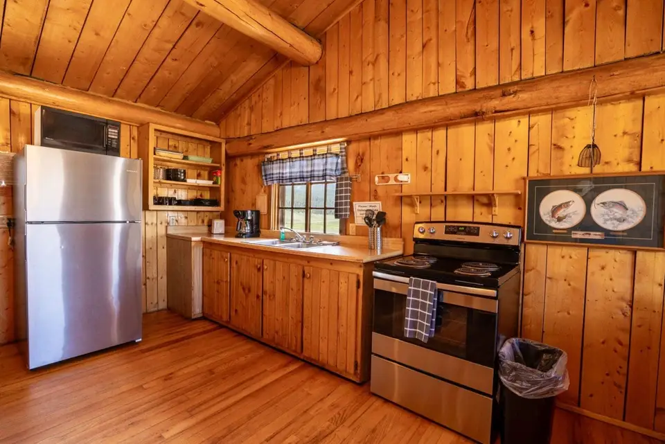 Cabin 28 — photo 15 of 17