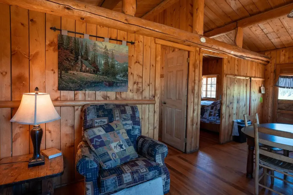 Cabin 30 — photo 13 of 15
