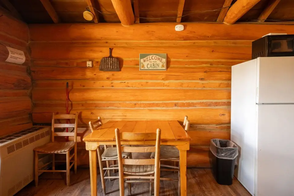 Cabin 5 — photo 8 of 8