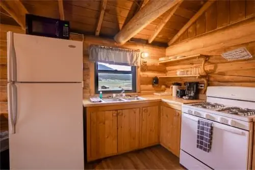 Cabin 6 — photo 3 of 6