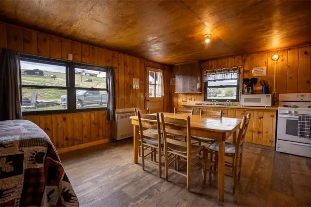 Inside Cabin 9