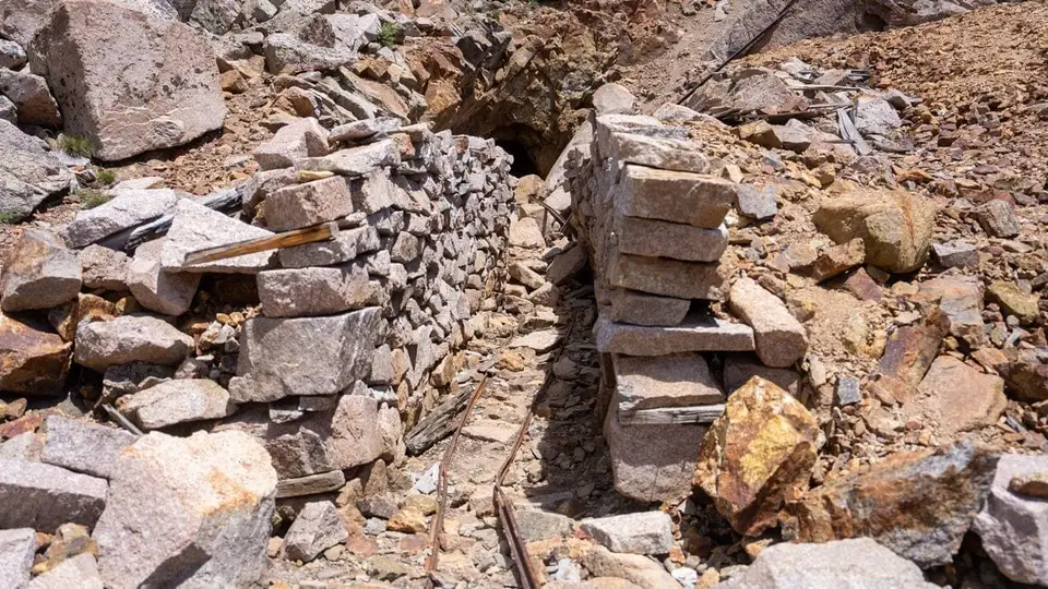 Baldwin Lake Mine — photo 6 of 12